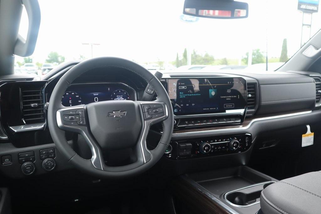 new 2025 Chevrolet Silverado 2500 car, priced at $68,553