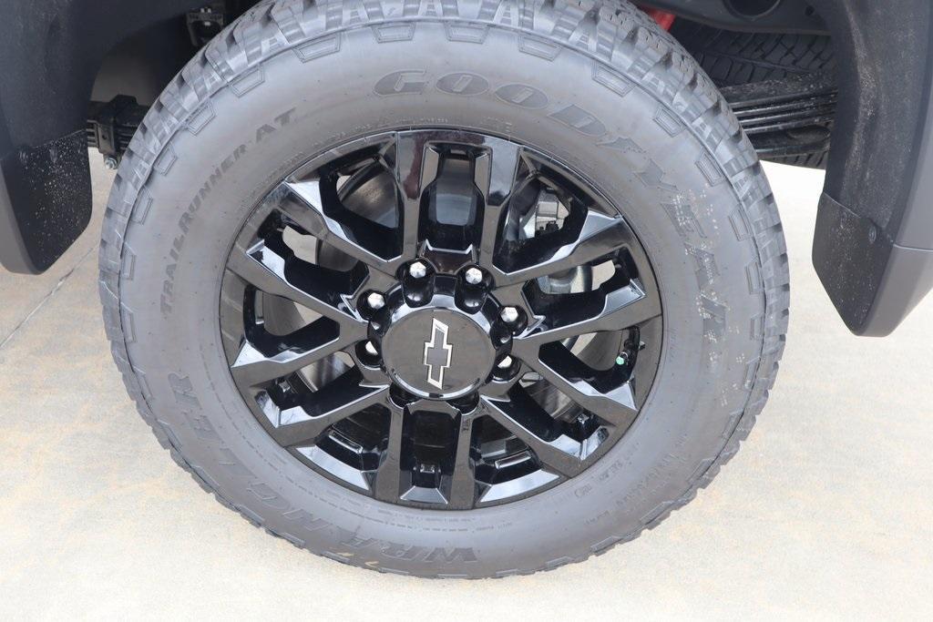 new 2025 Chevrolet Silverado 2500 car, priced at $68,553