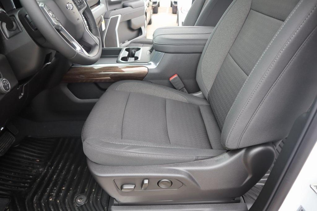 new 2025 Chevrolet Silverado 2500 car, priced at $68,553