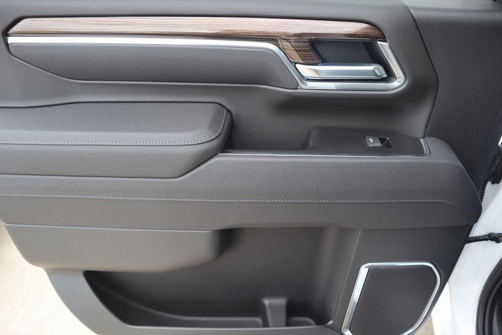 new 2025 Chevrolet Silverado 2500 car, priced at $68,553