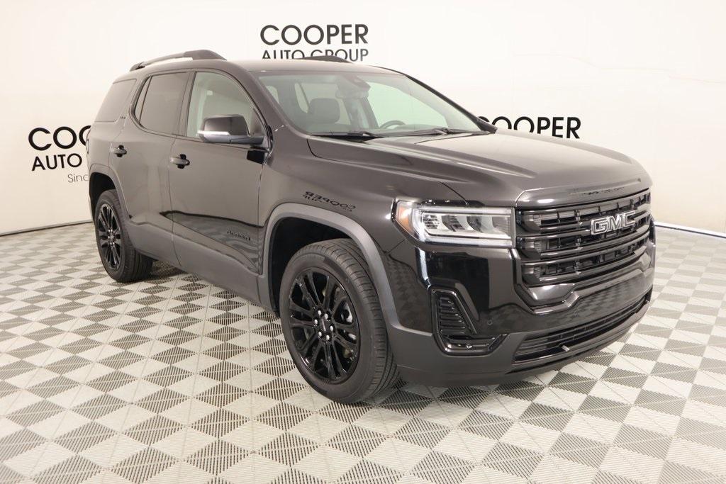 used 2023 GMC Acadia car, priced at $31,428