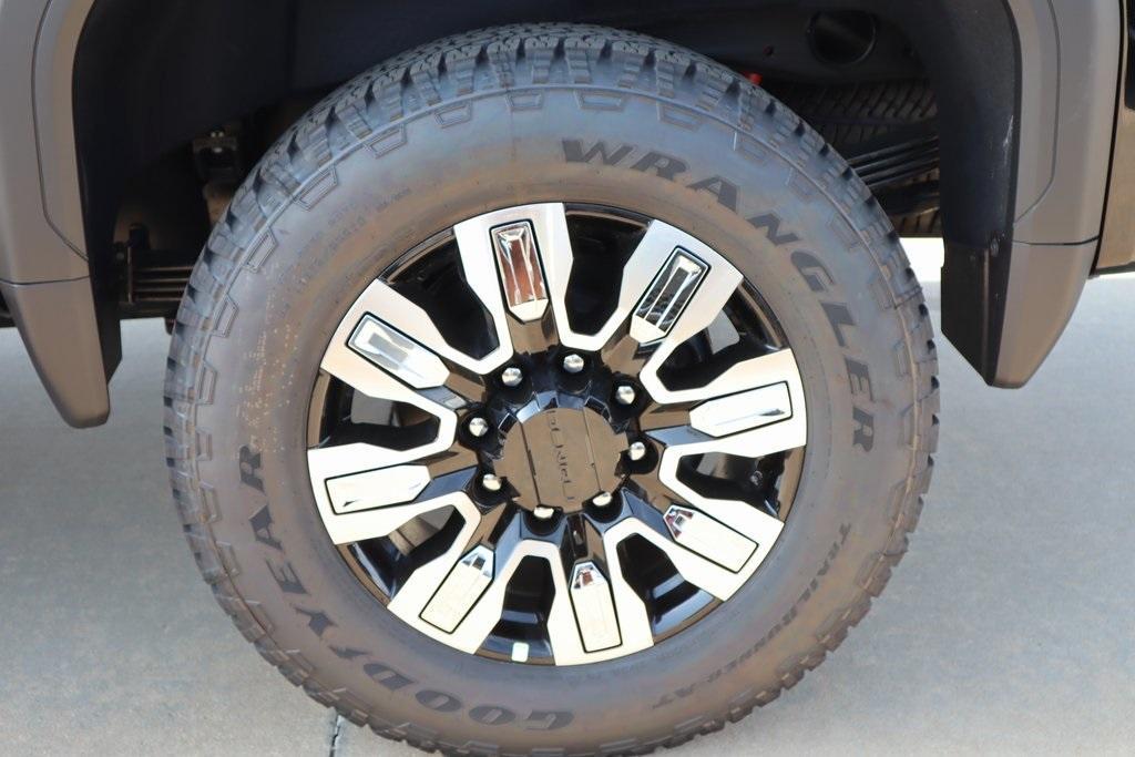 new 2025 GMC Sierra 2500 car, priced at $81,805
