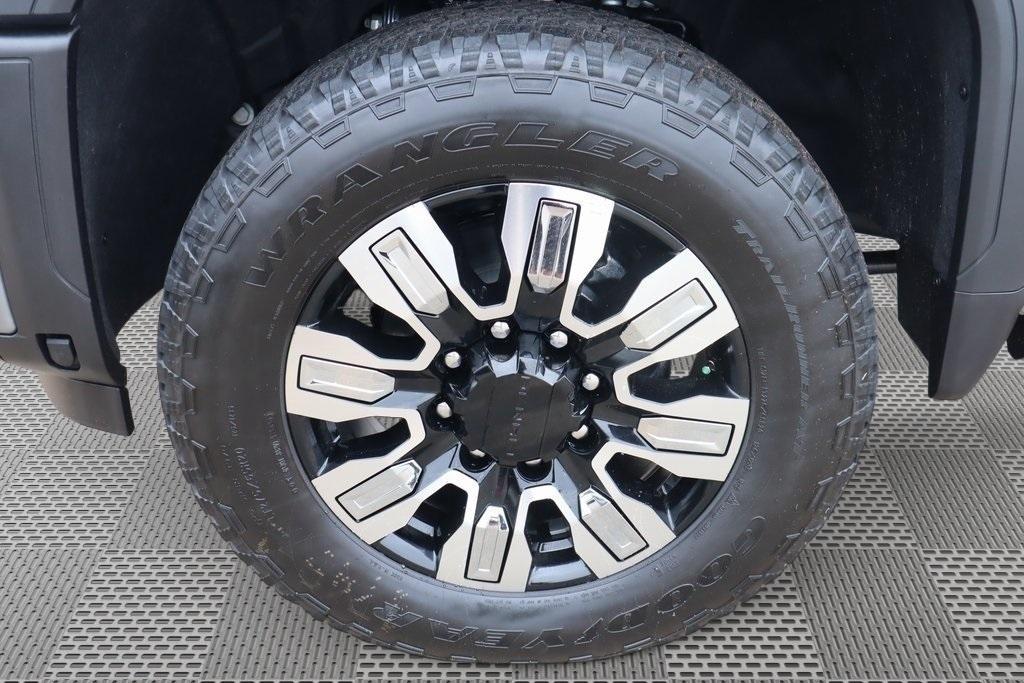new 2025 GMC Sierra 2500 car, priced at $81,077
