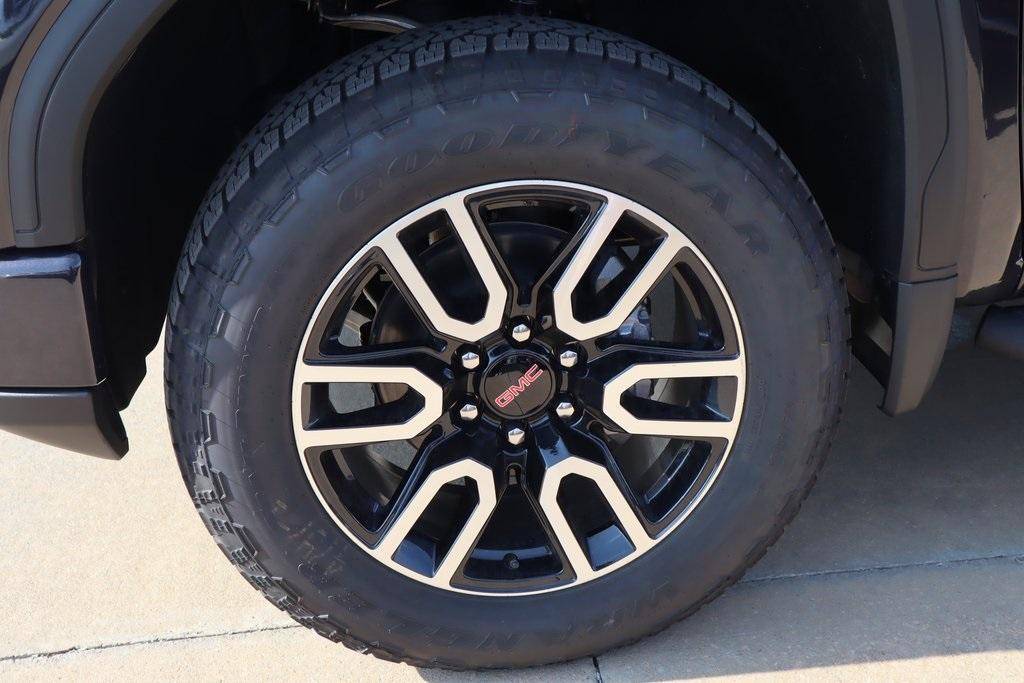 new 2025 GMC Sierra 1500 car, priced at $65,310