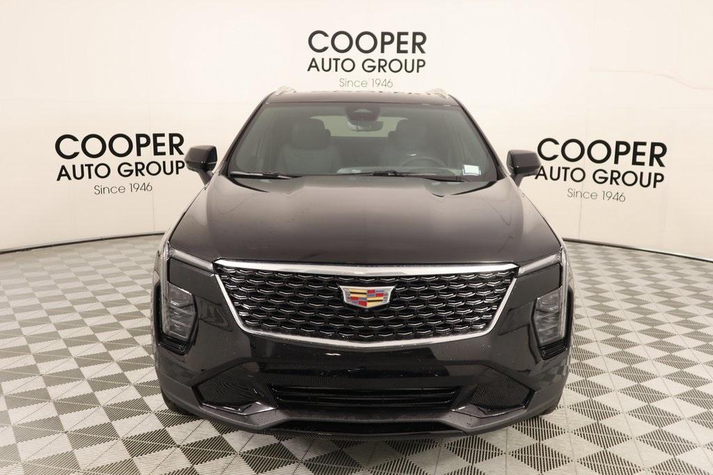 used 2025 Cadillac XT4 car, priced at $44,381