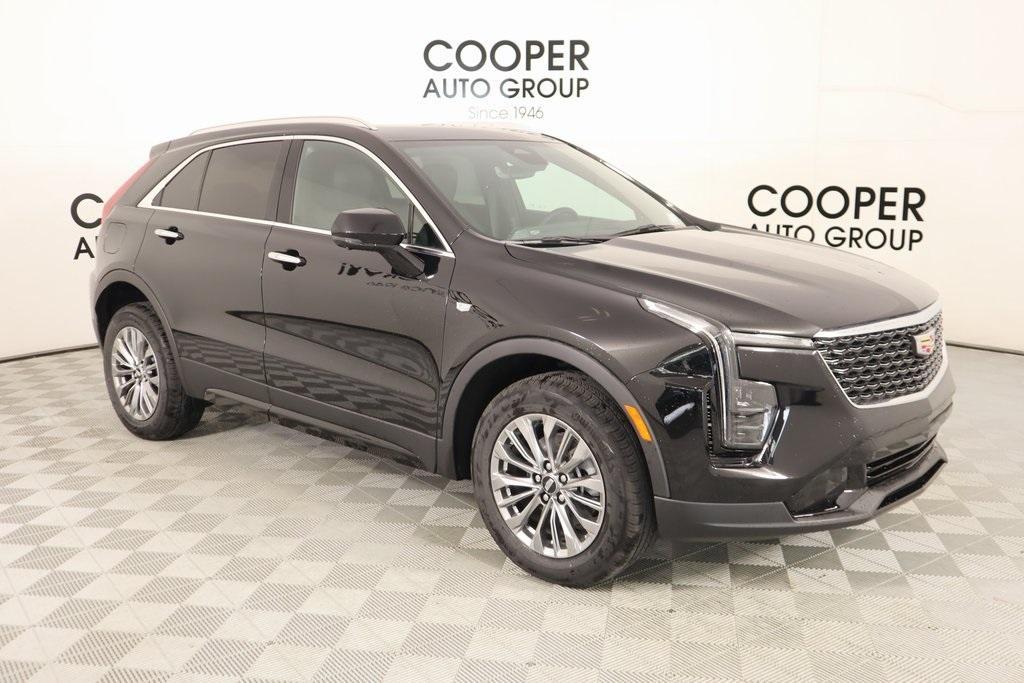 used 2025 Cadillac XT4 car, priced at $44,381