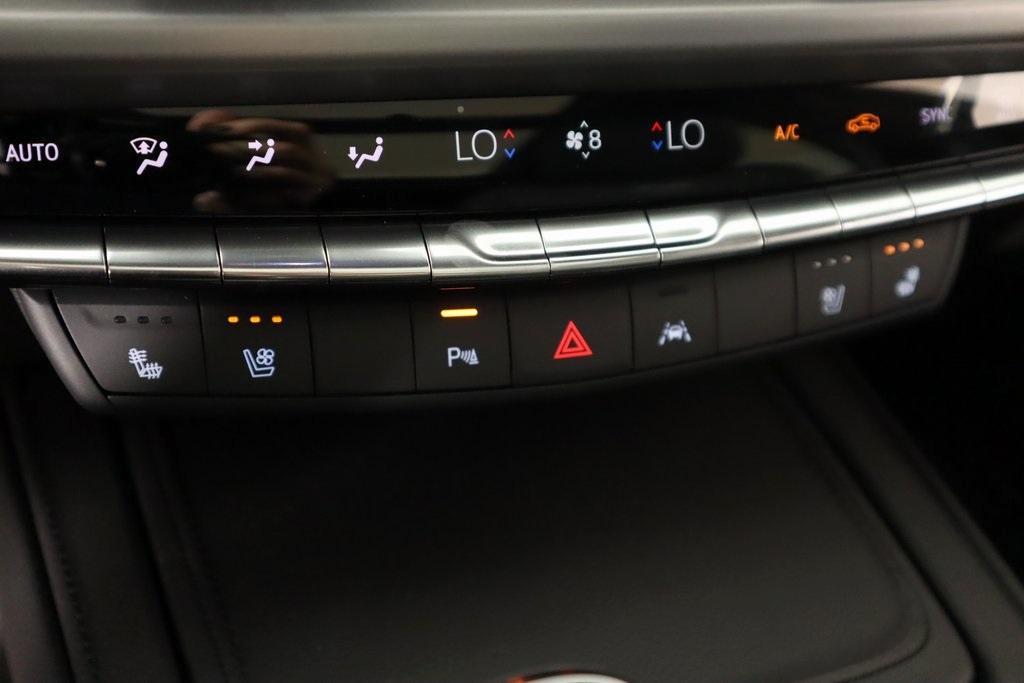 used 2025 Cadillac XT4 car, priced at $44,381