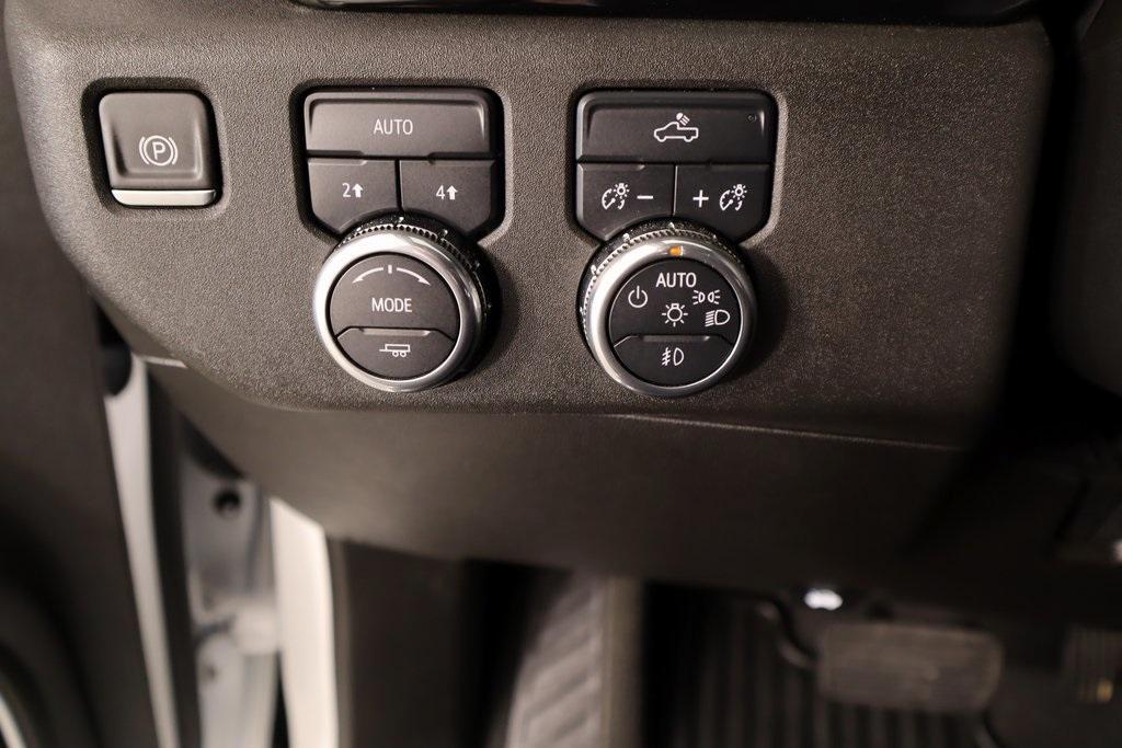 used 2024 GMC Sierra 1500 car, priced at $39,405