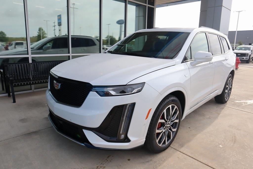 new 2025 Cadillac XT6 car, priced at $67,065