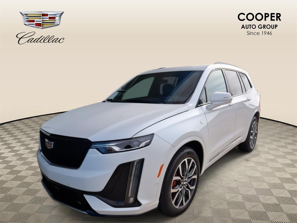 new 2025 Cadillac XT6 car, priced at $59,299
