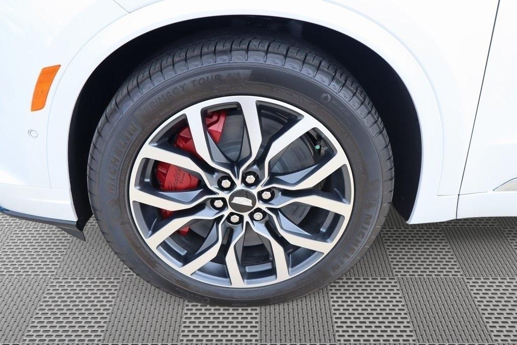 new 2025 Cadillac XT6 car, priced at $59,299