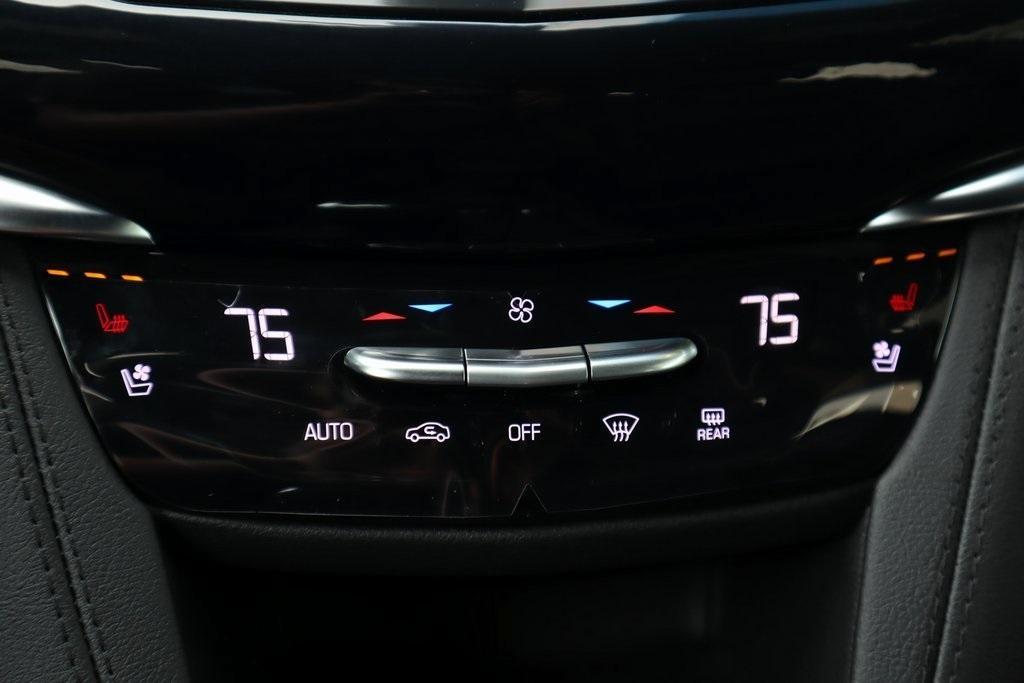 new 2025 Cadillac XT6 car, priced at $59,299