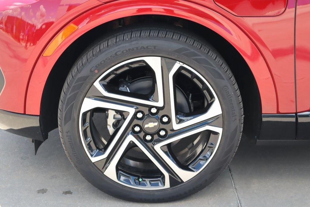 new 2025 Chevrolet Equinox EV car, priced at $46,890