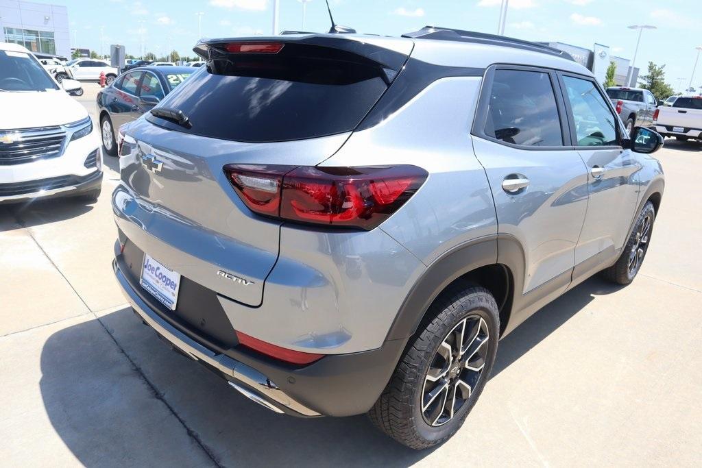 new 2025 Chevrolet TrailBlazer car, priced at $27,511