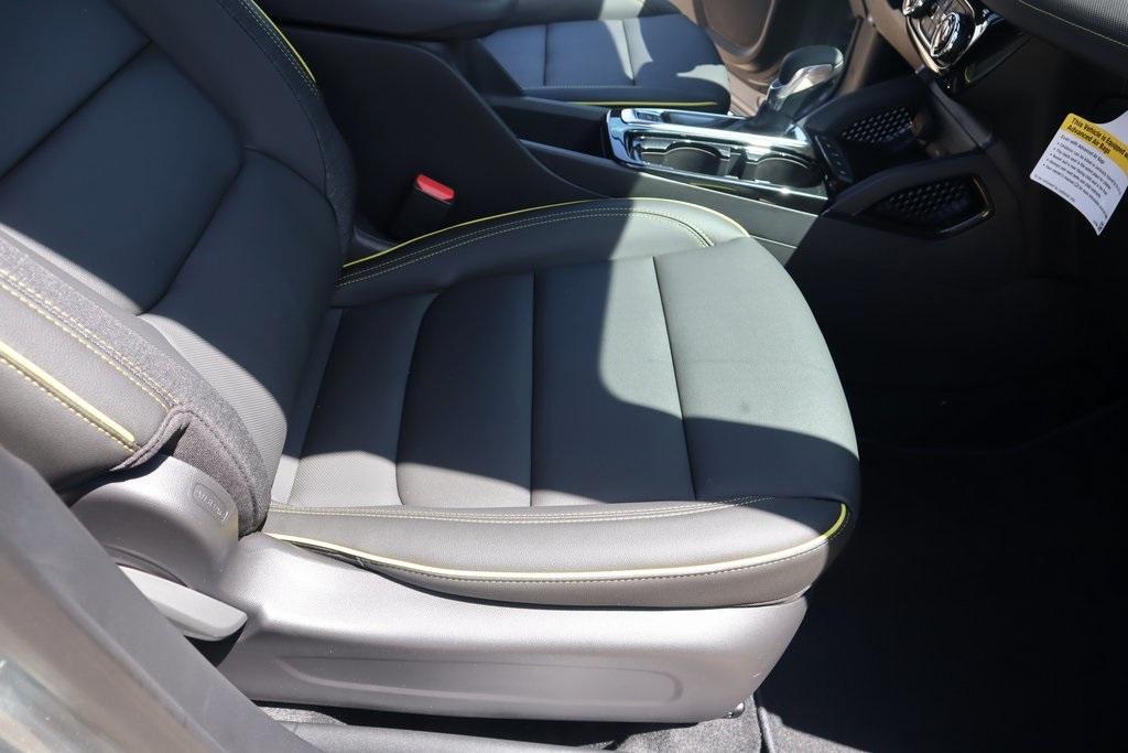 new 2025 Chevrolet TrailBlazer car, priced at $27,511
