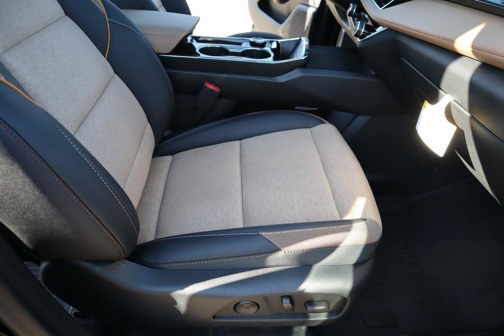 new 2026 Chevrolet Equinox car, priced at $34,300
