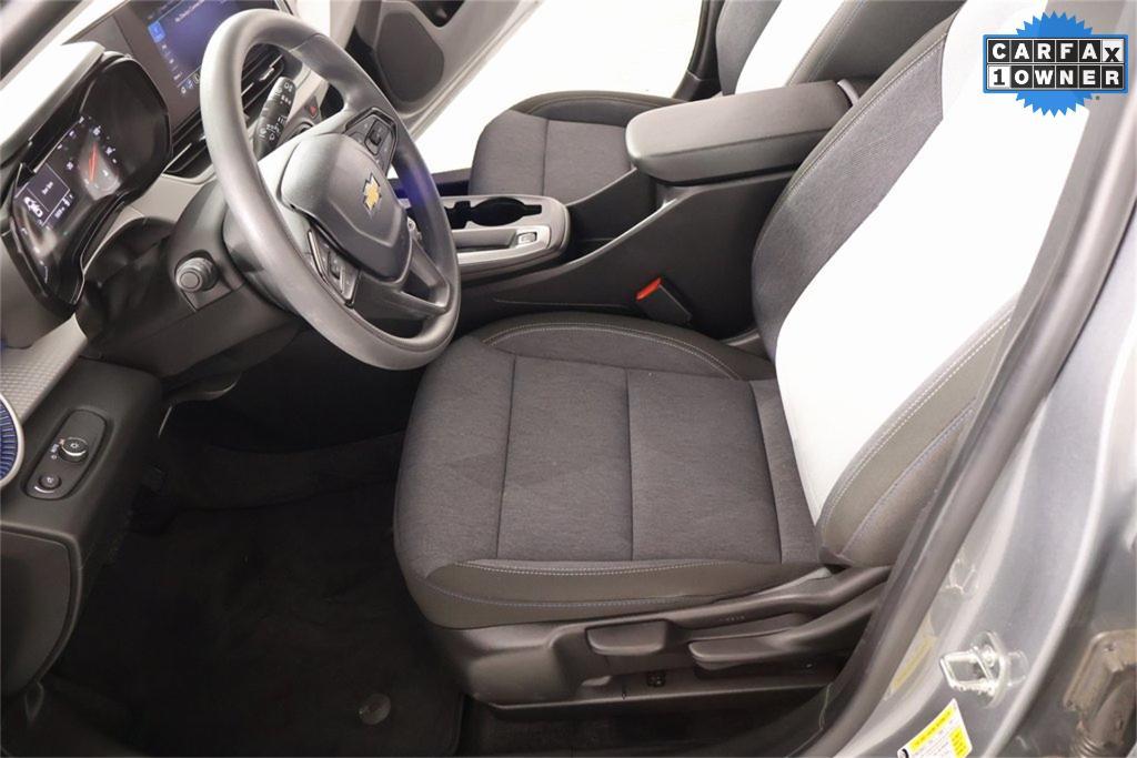 used 2024 Chevrolet Trax car, priced at $19,628