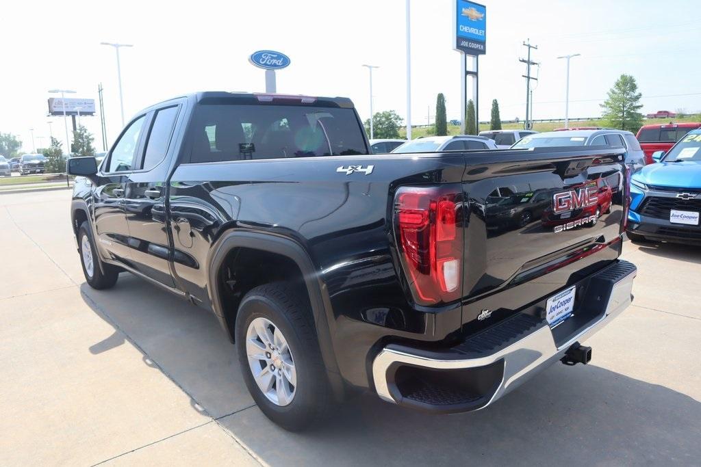 new 2025 GMC Sierra 1500 car, priced at $38,632