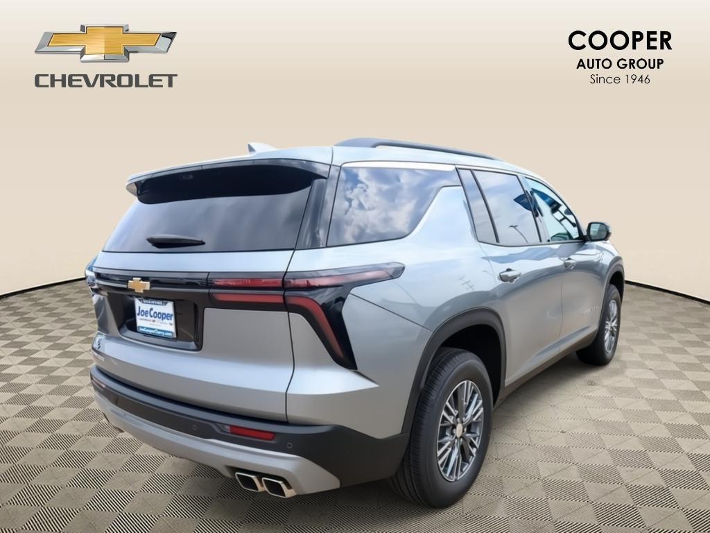 new 2026 Chevrolet Traverse car, priced at $44,388