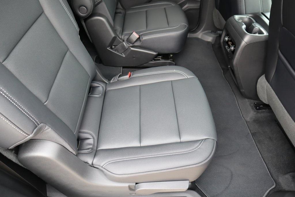 new 2026 Chevrolet Traverse car, priced at $44,388