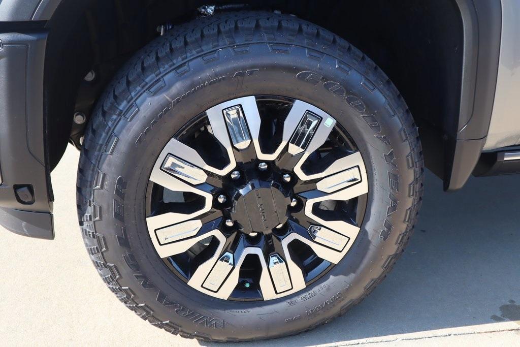 new 2025 GMC Sierra 2500 car, priced at $81,305
