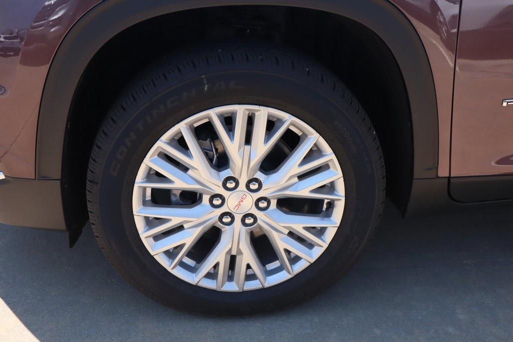 new 2025 GMC Acadia car, priced at $45,425