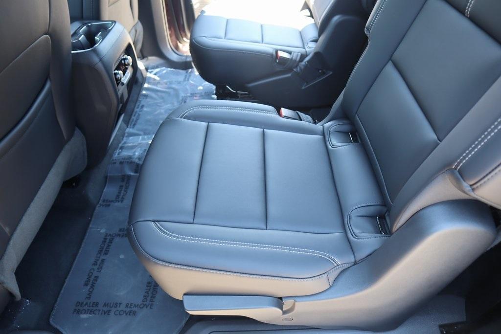 new 2025 GMC Acadia car, priced at $45,425