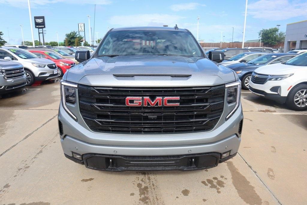 new 2025 GMC Sierra 1500 car, priced at $52,186