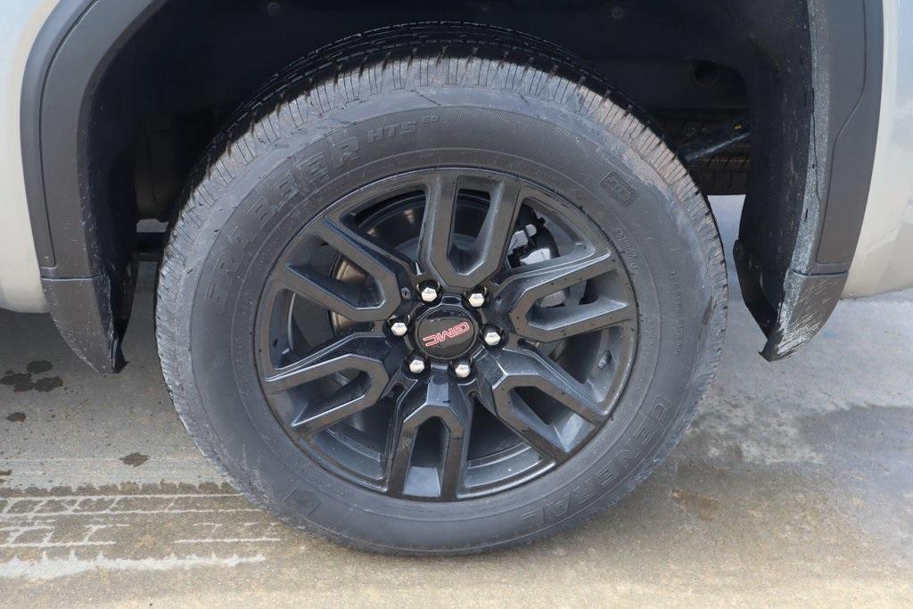 new 2025 GMC Sierra 1500 car, priced at $52,186