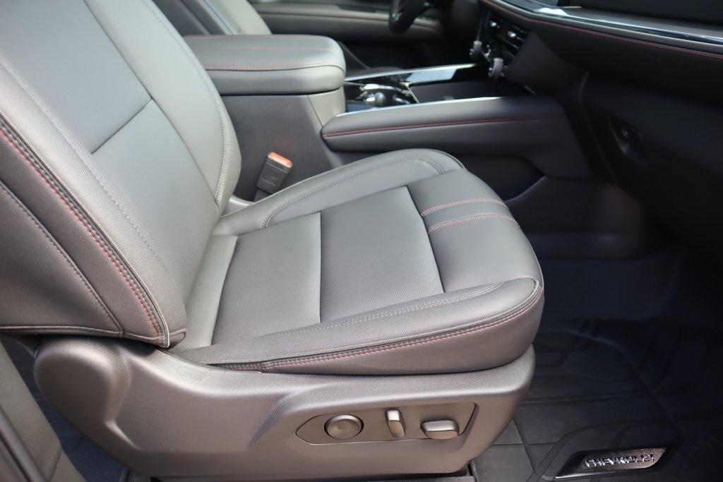 new 2025 Chevrolet Tahoe car, priced at $75,820