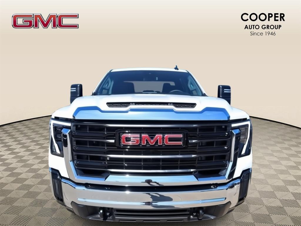 new 2025 GMC Sierra 2500 car, priced at $50,834