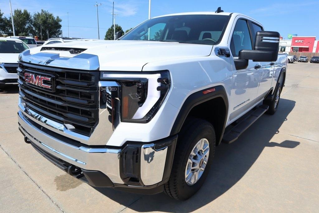 new 2025 GMC Sierra 2500 car, priced at $51,334