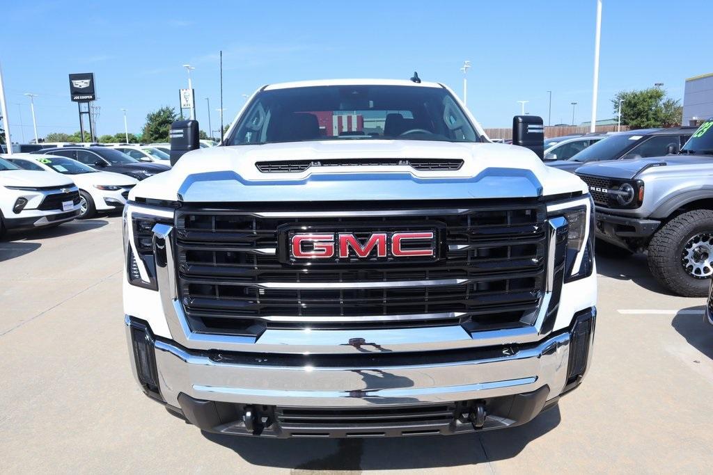 new 2025 GMC Sierra 2500 car, priced at $51,334