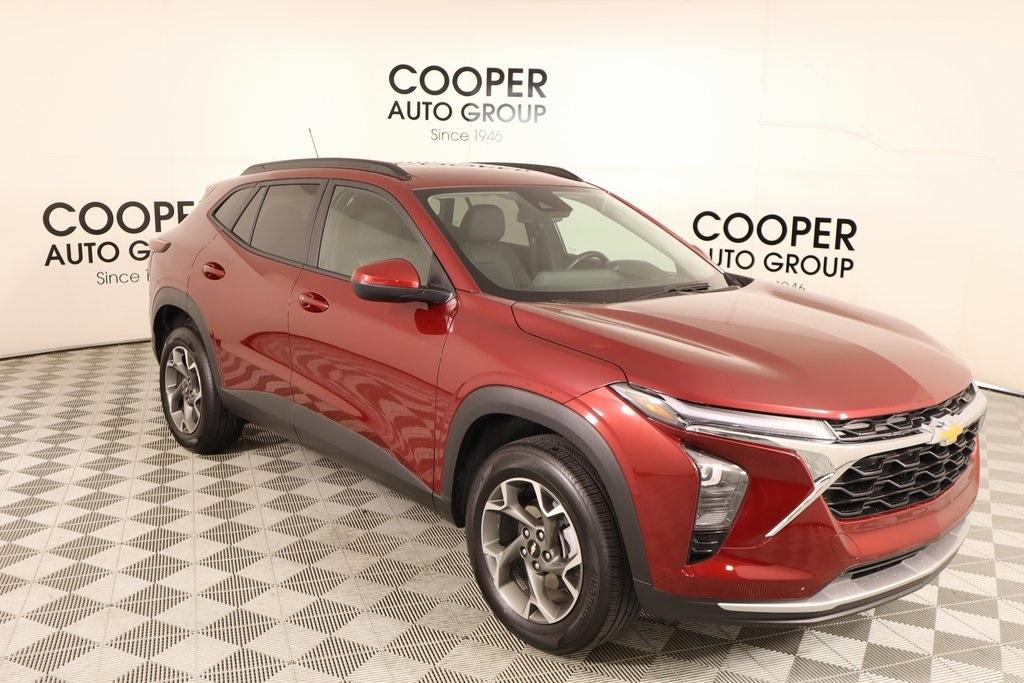 used 2024 Chevrolet Trax car, priced at $22,957