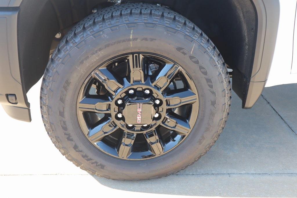 new 2025 GMC Sierra 2500 car, priced at $82,051