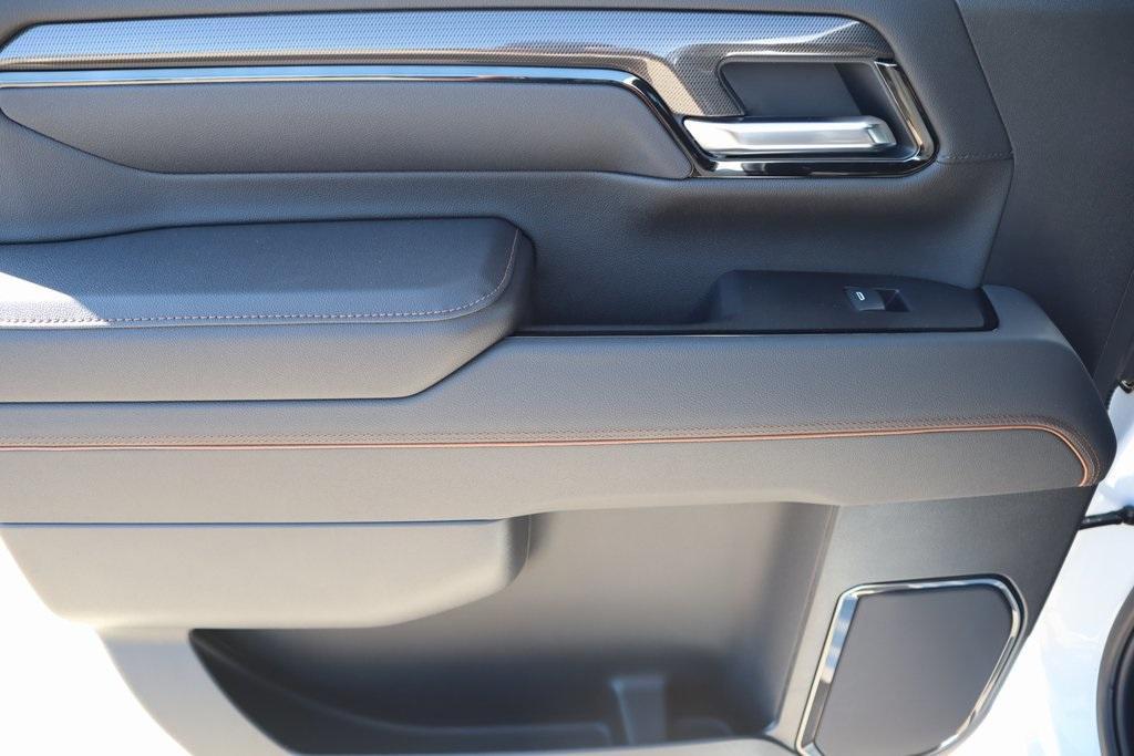 new 2025 GMC Sierra 2500 car, priced at $82,051