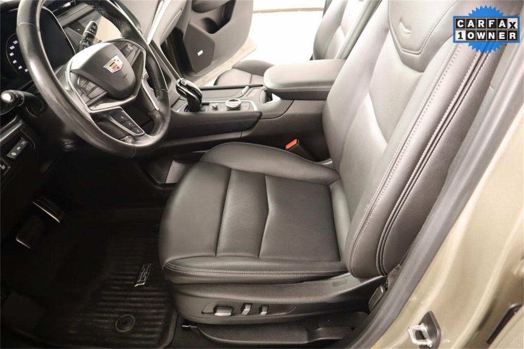 used 2022 Cadillac XT5 car, priced at $39,721