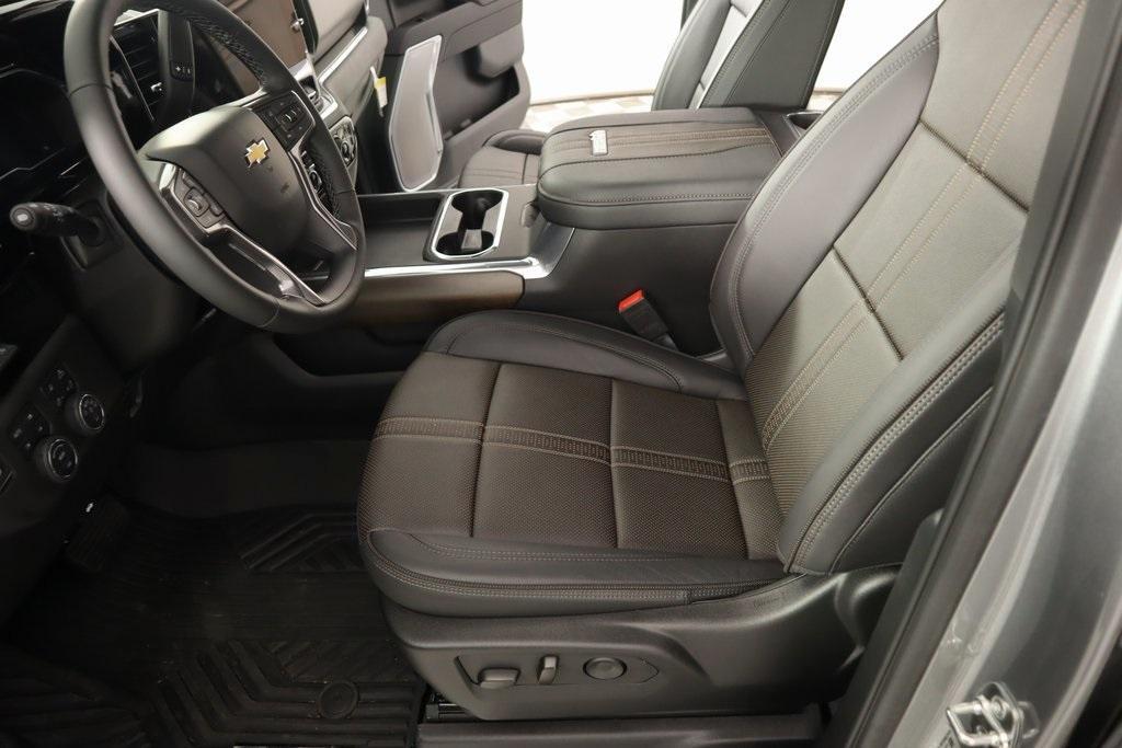 used 2025 Chevrolet Silverado 2500 car, priced at $78,728
