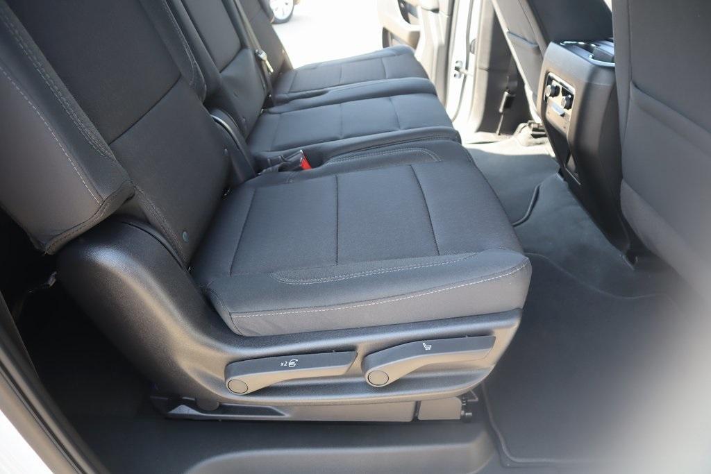 new 2025 Chevrolet Suburban car, priced at $66,624
