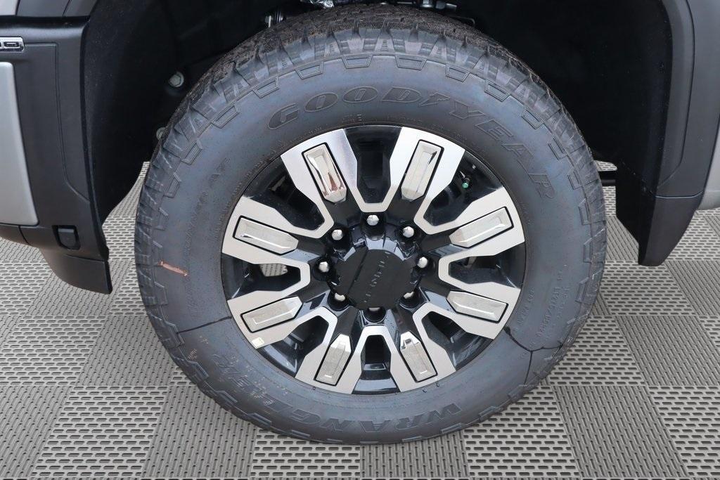 new 2025 GMC Sierra 2500 car, priced at $76,497