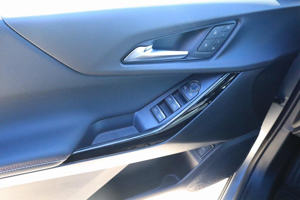 new 2026 Chevrolet Equinox car, priced at $37,417