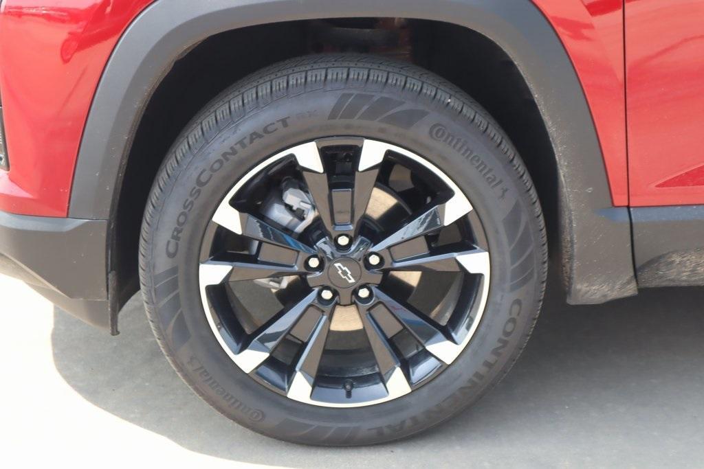new 2025 Chevrolet Equinox car, priced at $30,485
