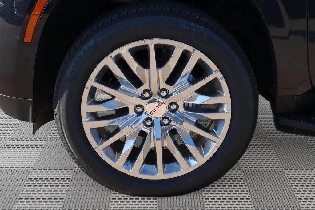 new 2025 GMC Yukon car, priced at $72,940