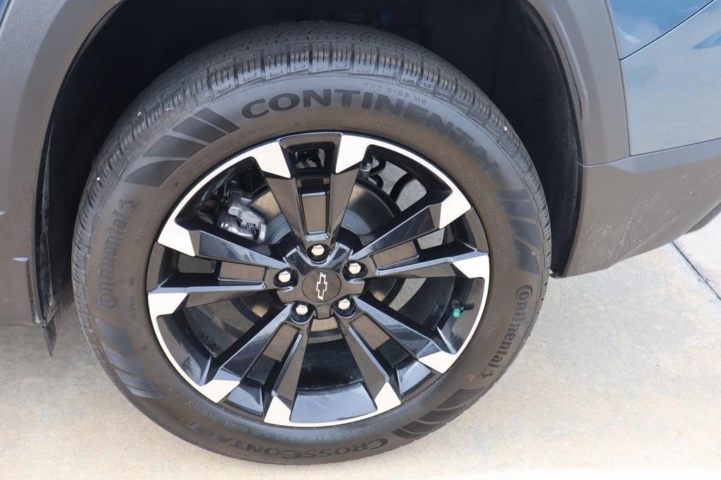 new 2025 Chevrolet Equinox car, priced at $31,616