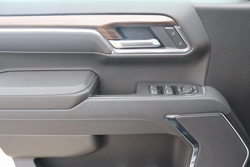 new 2026 Chevrolet Silverado 1500 car, priced at $45,330