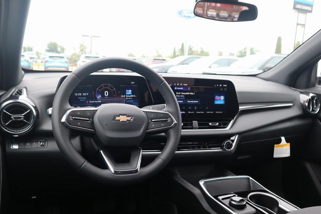 new 2026 Chevrolet Equinox car, priced at $29,743