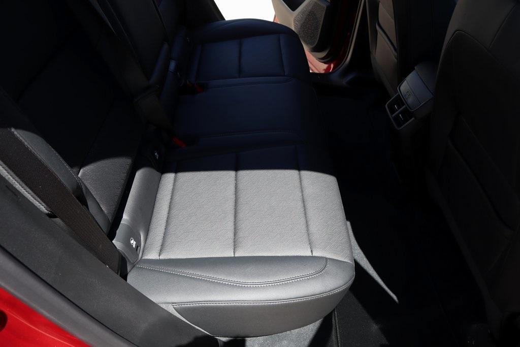 new 2025 Chevrolet Equinox car, priced at $30,464
