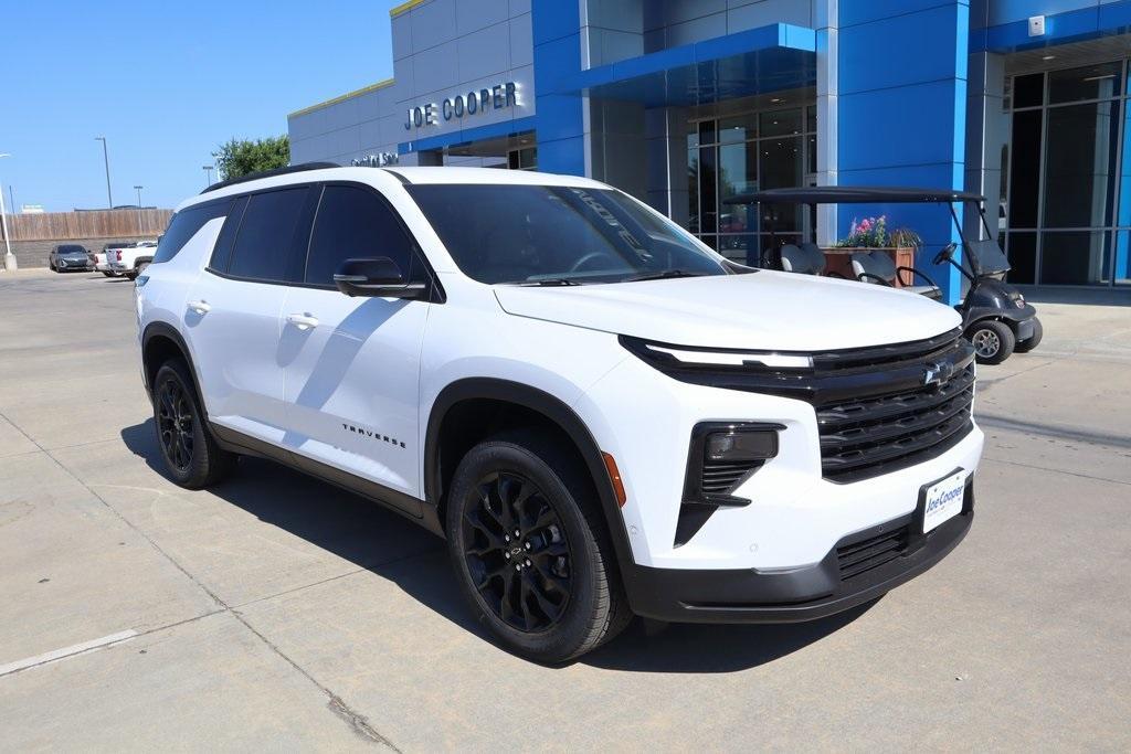 new 2025 Chevrolet Traverse car, priced at $46,870