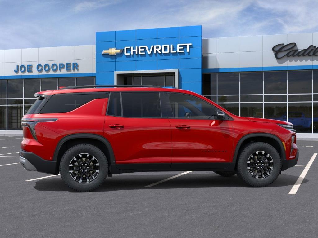 new 2025 Chevrolet Traverse car, priced at $50,054
