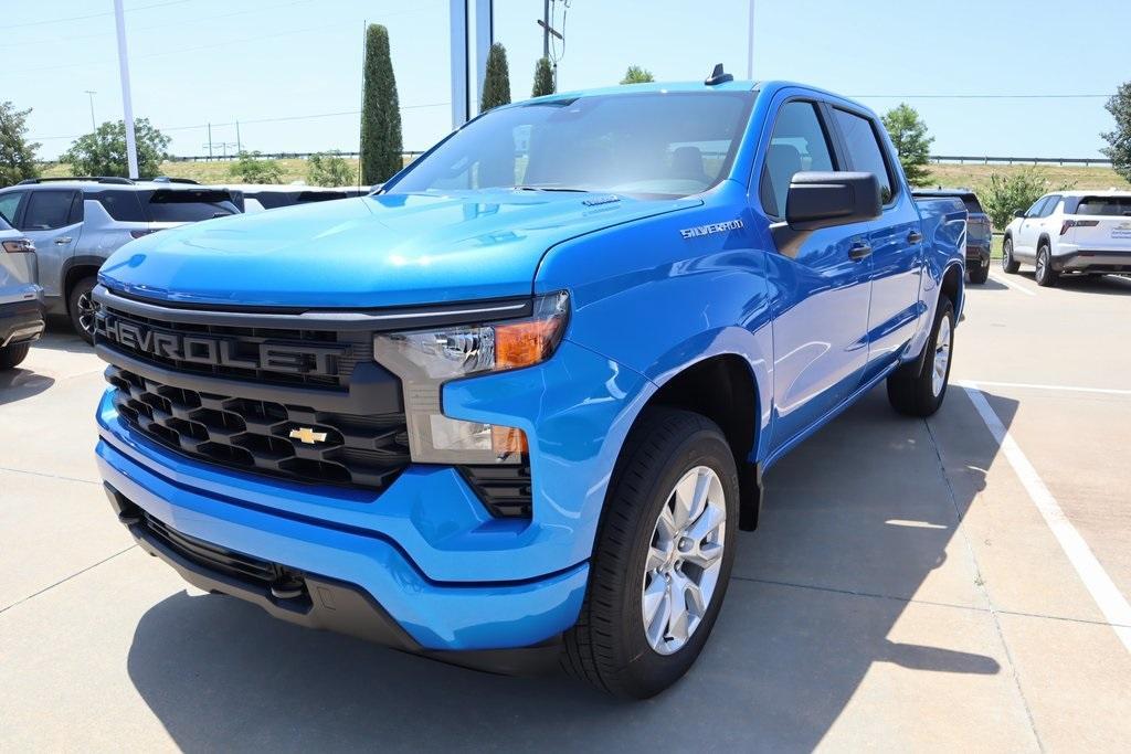 new 2025 Chevrolet Silverado 1500 car, priced at $40,681